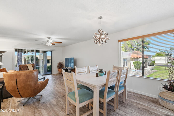 Property Photo:  650 S Arrowwood Way  AZ 85208 