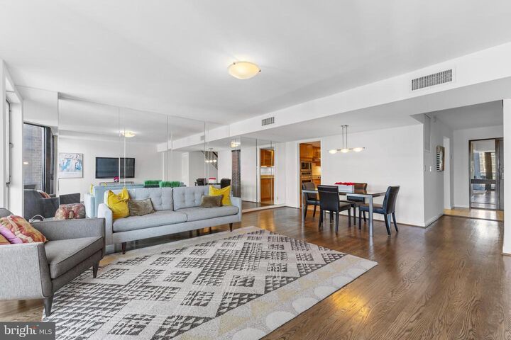 Property Photo:  1099 22nd Street NW 807  DC 20037 