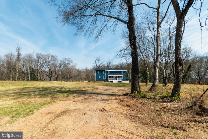 Property Photo: 19005 Tidewater Trail VA 22408