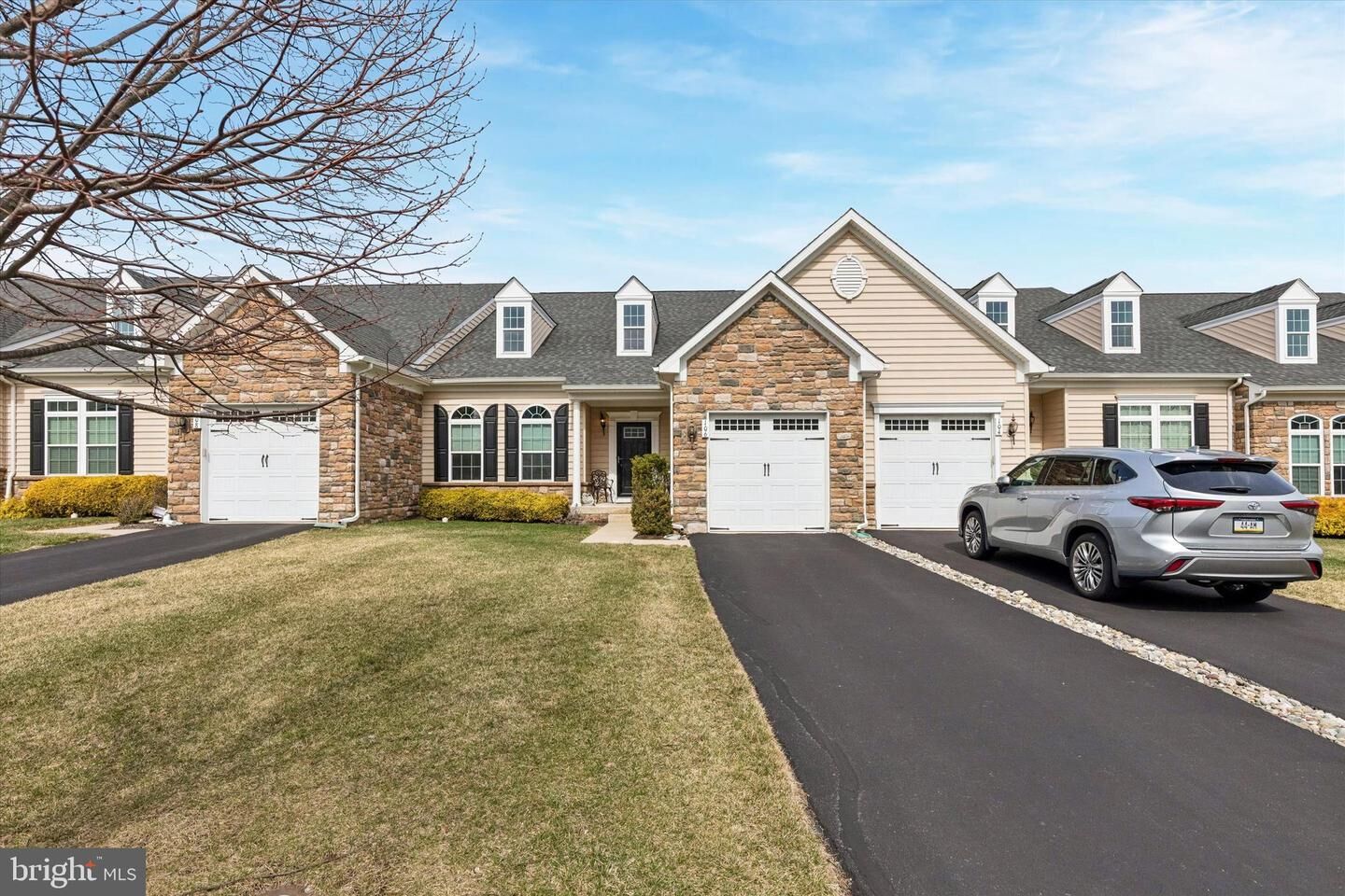 Property Photo: 106 Shire Drive PA 19403