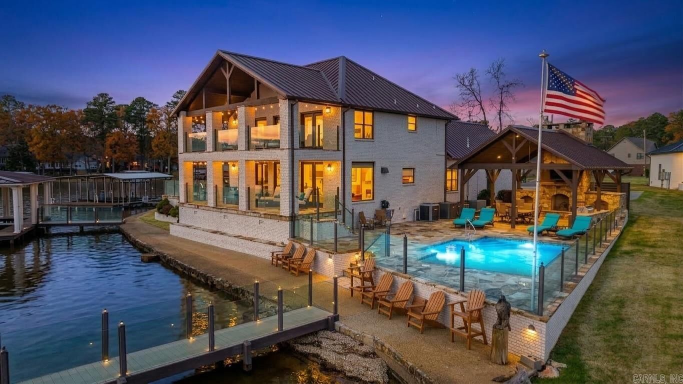 Property Photo: 148 Bay Oak Cove AR 71913