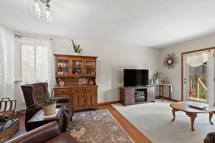 Property Photo:  873 E US 22 &Amp 3  OH 45152 