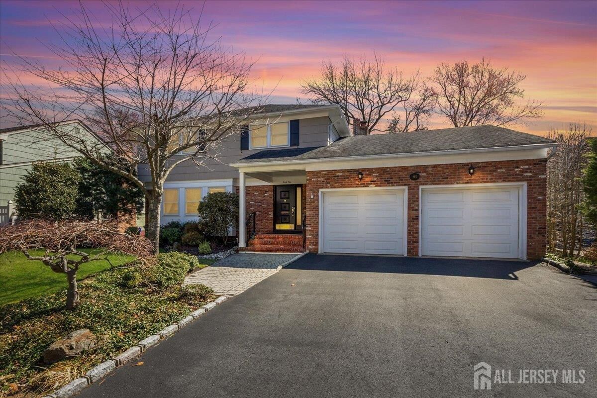 Property Photo:  41 Stirling Court  NJ 08840 