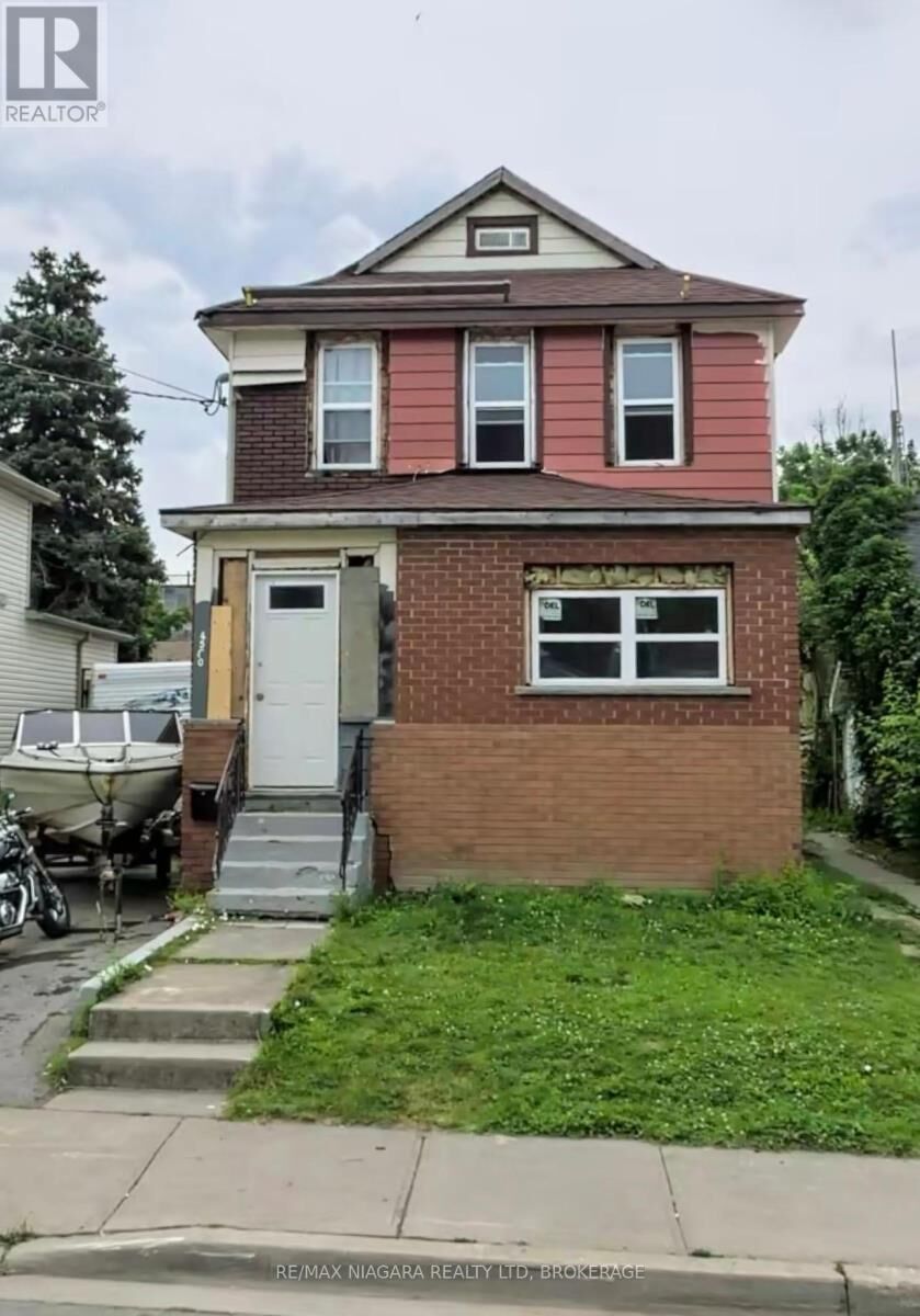Property Photo:  4550 Crysler Avenue  ON L2E 3V4 