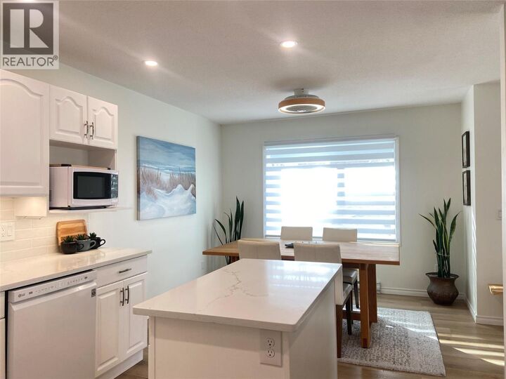 Property Photo: 1249 Pacific Avenue 211 BC V1Y 5T5