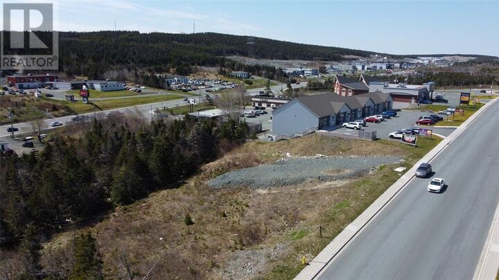 Property Photo:  33 Kiwanis Street  NL A1B 0S1 