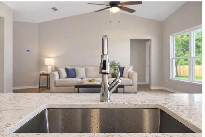 Property Photo: 3804 Golden Acres Circle FL 32539