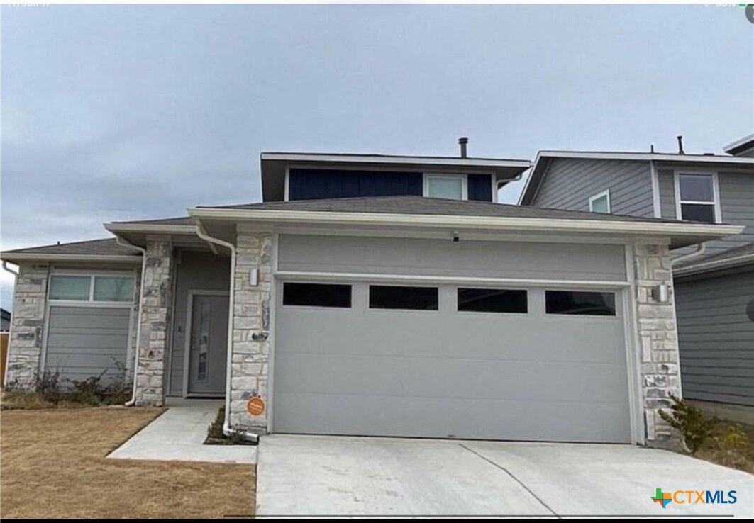 Property Photo:  14020 Neskar Drive  TX 78660 