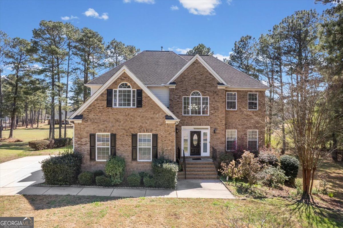 Property Photo:  405 Branch Forest Way  GA 30281 