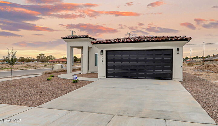 Property Photo:  5981 Ruidoso Downs Street  TX 79932 