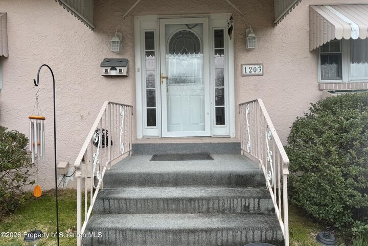 Property Photo:  1203 Froude Avenue  PA 18505 