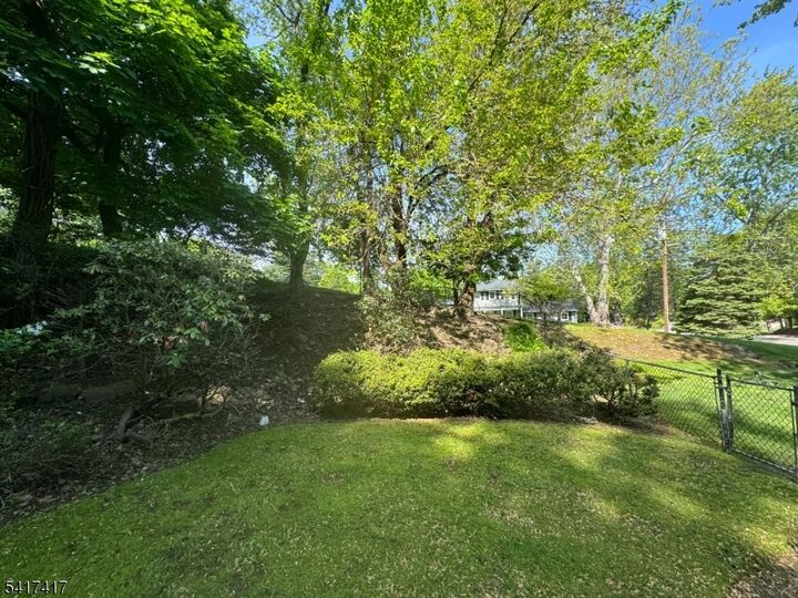 Property Photo:  151 Kingwood Dr  NJ 07424 