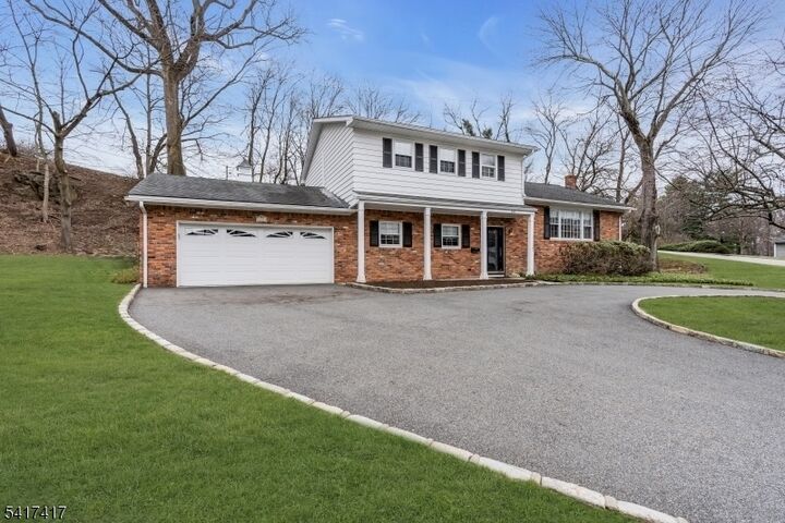 Property Photo:  151 Kingwood Dr  NJ 07424 