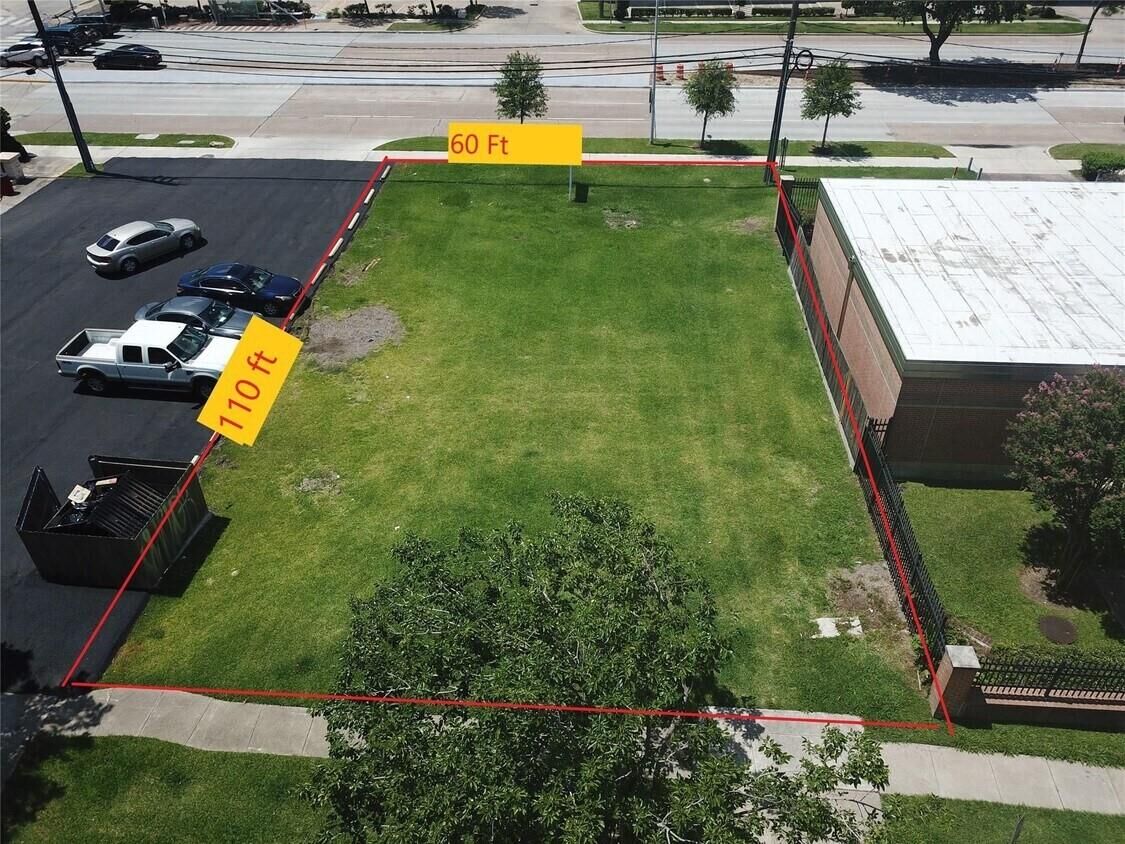 Property Photo:  5309 McCulloch Circle  TX 77056 