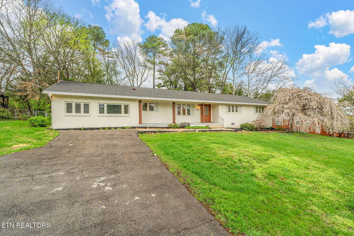 Property Photo:  8017 Bennington Drive  TN 37909 