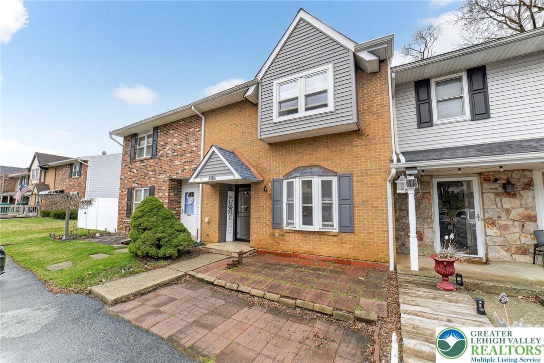 Property Photo:  1863 Aster Road  PA 18062 