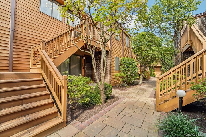 Property Photo:  15 Greenridge Avenue 16  NY 10605 