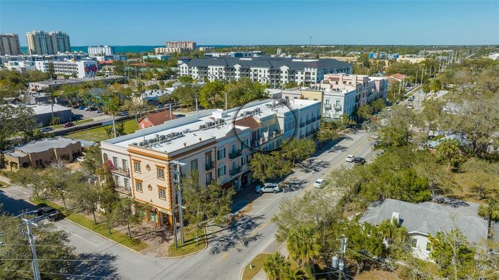 Property Photo:  445 N Orange Avenue 306  FL 34236 