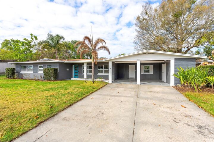 Property Photo: 1208 Roscomare Avenue FL 32806