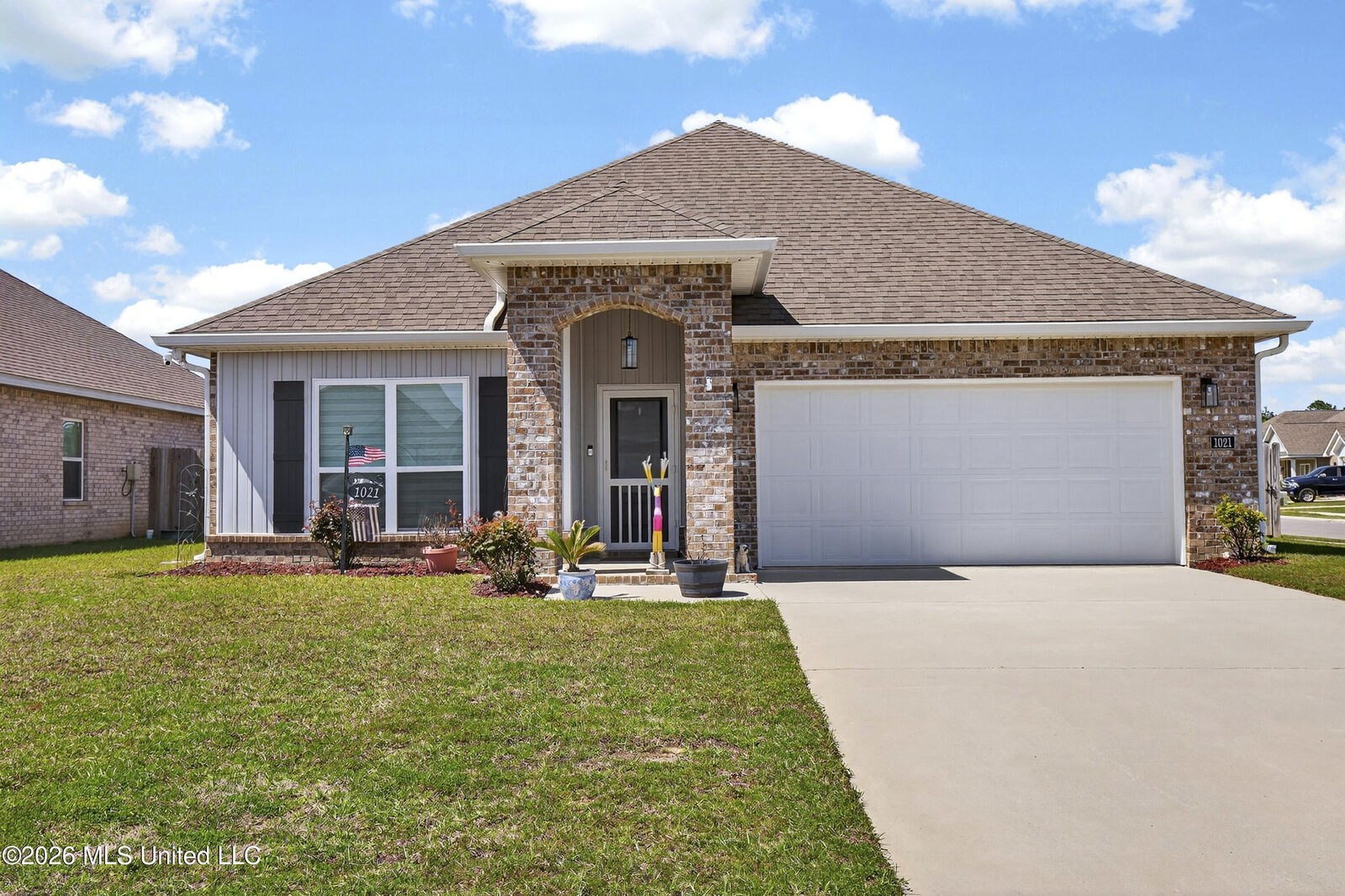 Property Photo: 1021 Kittiwake Cove MS 39564
