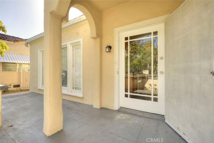 Property Photo:  648 Patterson Ave  CA 91203 