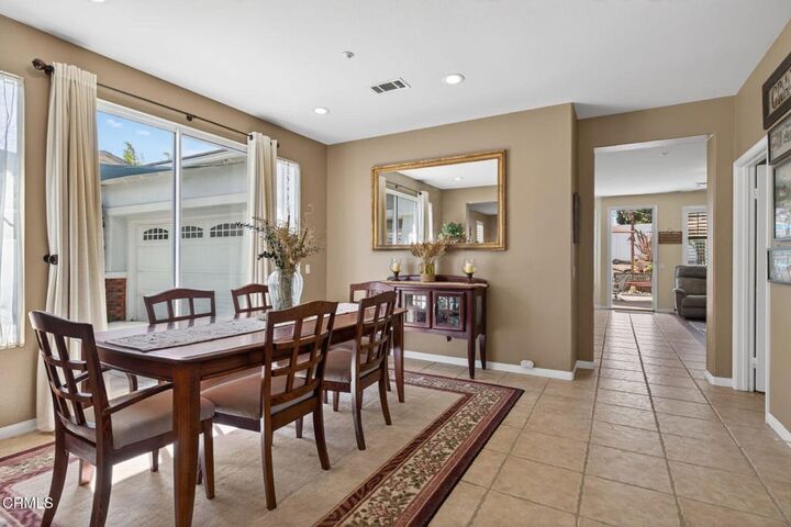 Property Photo:  1651 Delores Court  CA 93004 