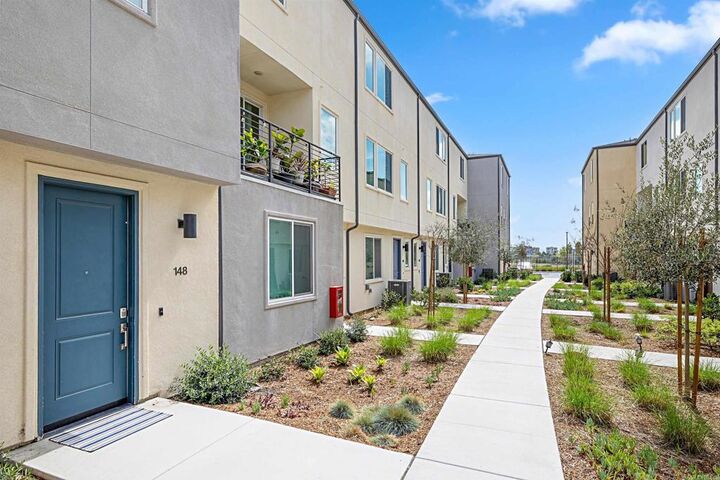 Property Photo:  5464 Shorefront Drive 148  CA 92154 