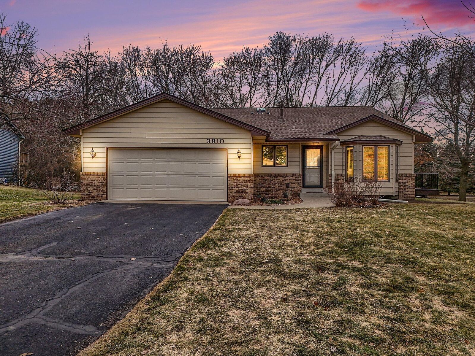 Property Photo:  3810 Mill Run Court  MN 55123 