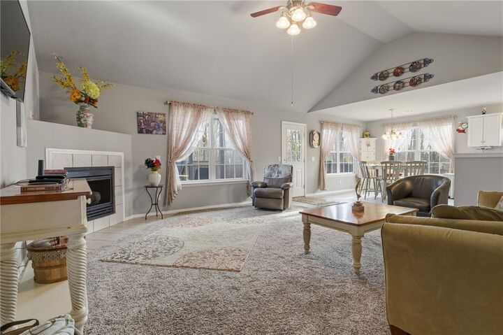 Property Photo:  3 Roddam Lane  AR 72715 