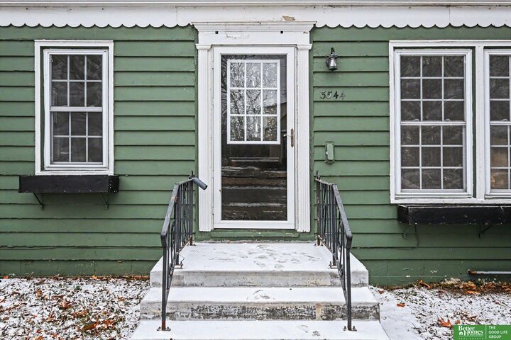 Property Photo:  3544 N 53 Street  NE 68104 
