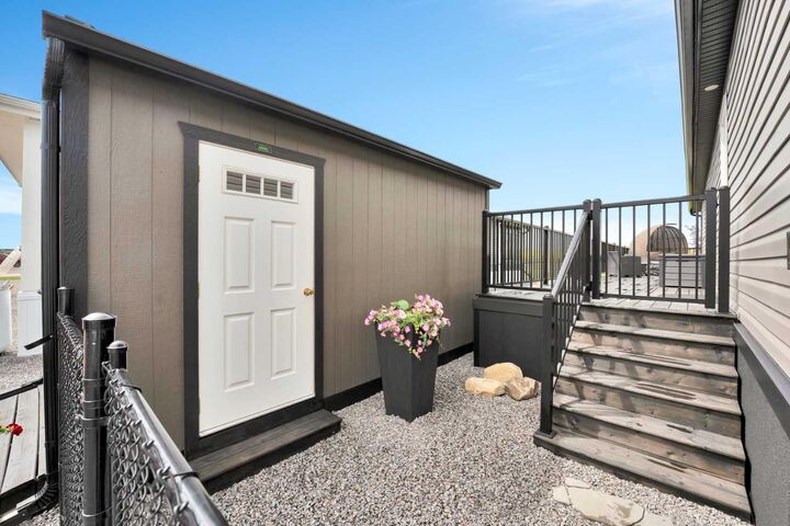 Property Photo:  41019 Range Road 11 143  AB T0C 0J1 