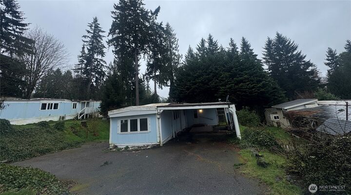 Property Photo:  1738  Higgins Road SE  WA 98366 