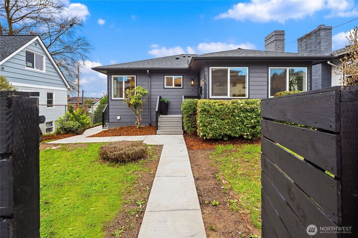 Property Photo:  4815  15th Avenue S  WA 98108 