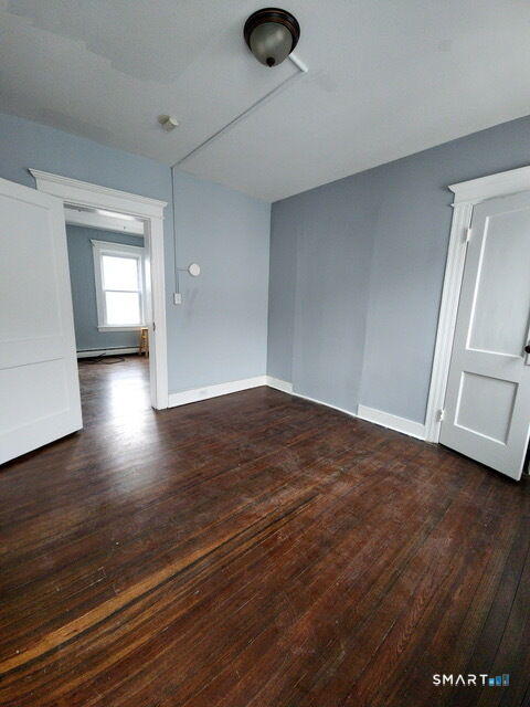 Property Photo: 463 Logan Street 2 CT 06607