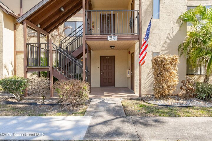 Property Photo: 7820 Shadowood Drive FL 32904