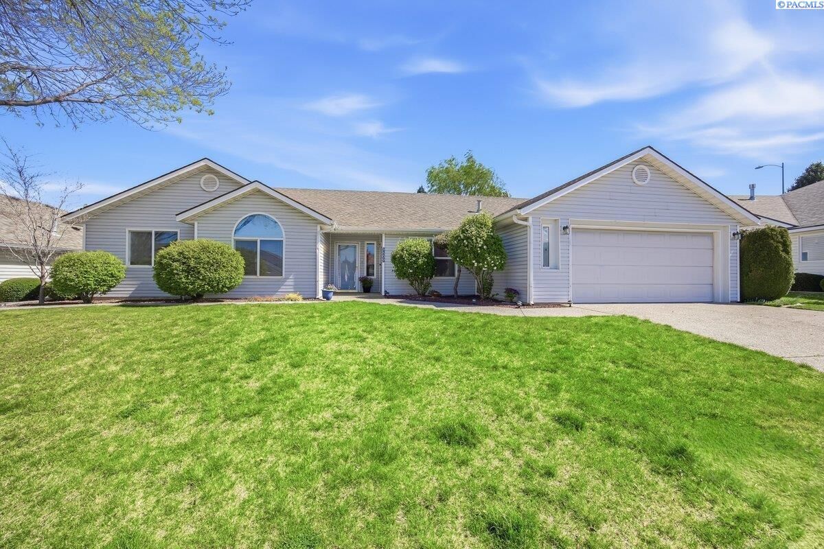 Property Photo:  3509 S Irby St  WA 99337 