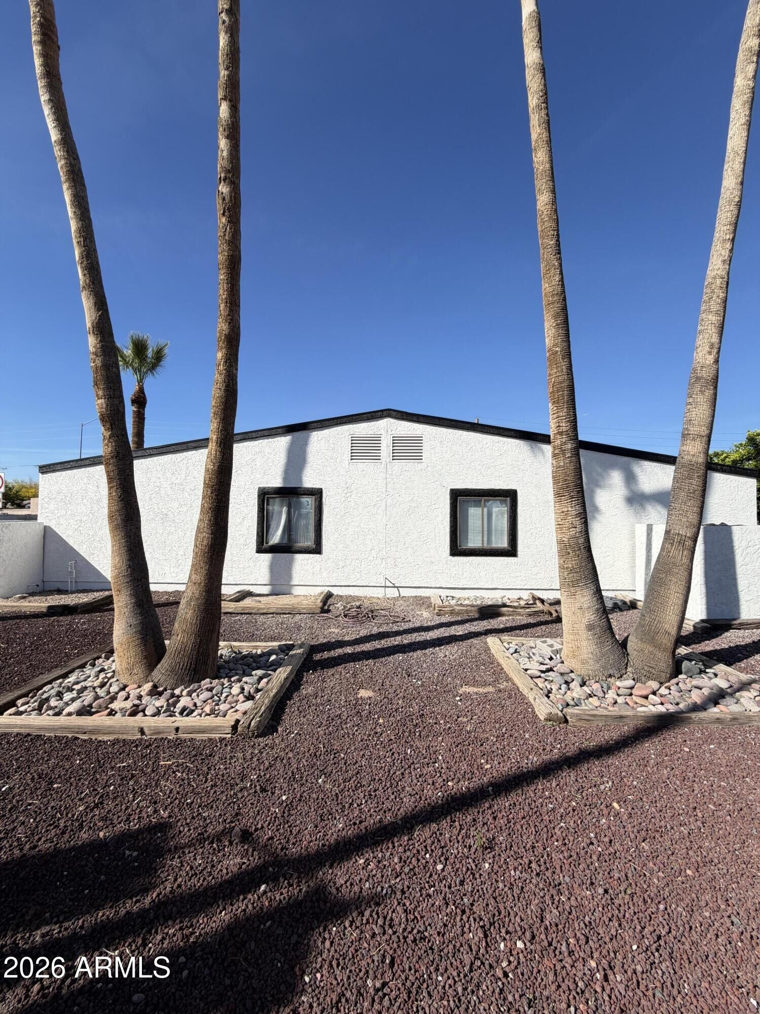 Property Photo:  82 W Southern Avenue  AZ 85210 