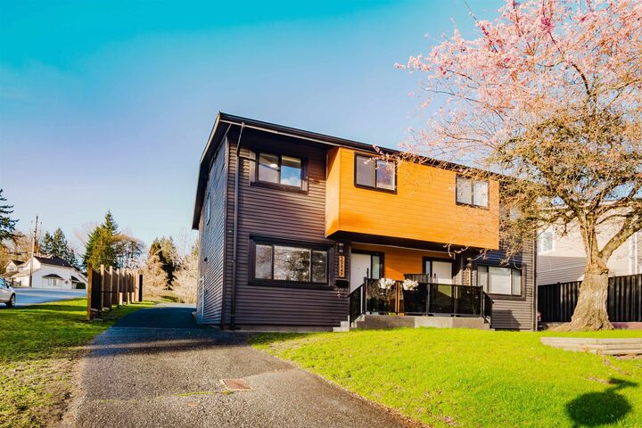 32347 Brant Avenue — photo 1