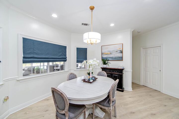 Property Photo: 206 Cheyenne Dr LA 70360