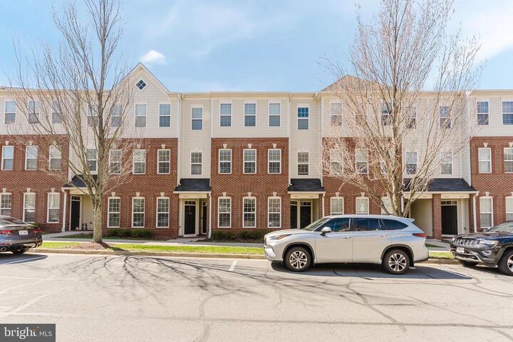 Property Photo: 19451 Promenade Drive VA 20176