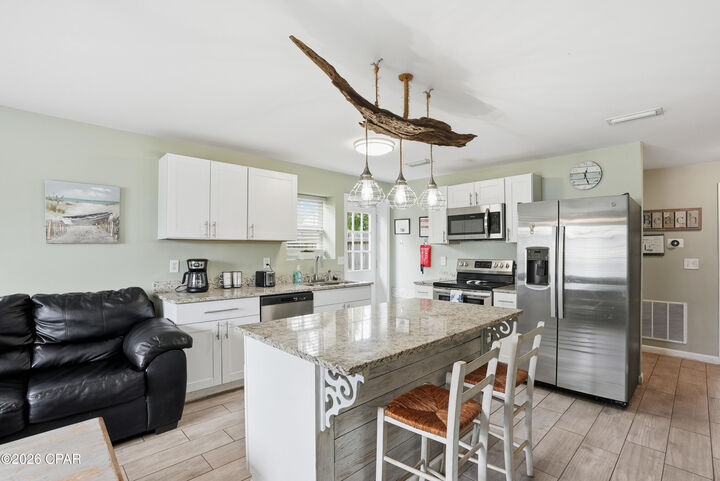Property Photo: 5616 Pinetree Avenue FL 32408