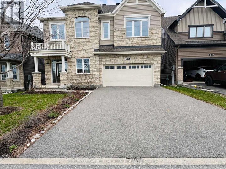 Property Photo:  942 Guinness Crescent  ON K2C 3H2 
