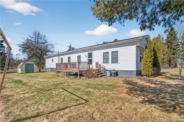 84 Biddington — photo 1