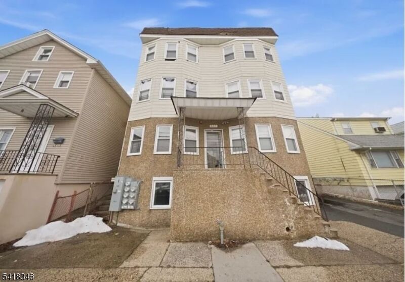 Property Photo:  437 Elm St 3R  NJ 07032 