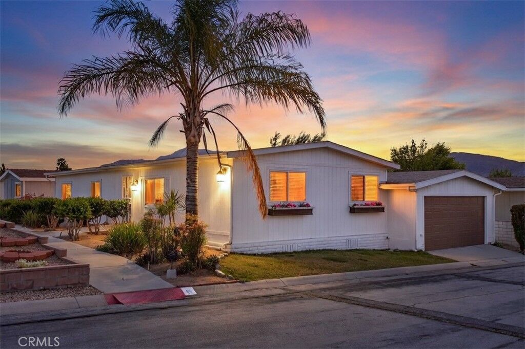 Property Photo:  3800 W Wilson 19  CA 92220 