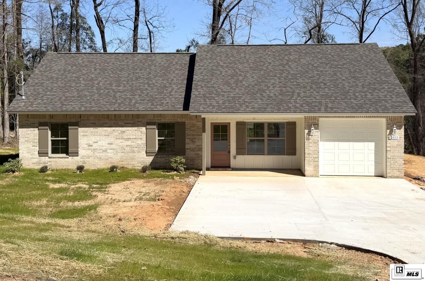 Property Photo:  2103 Beech Avenue  LA 71270 