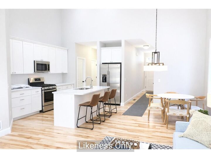 Property Photo:  9 Mabel Way  VT 05403 