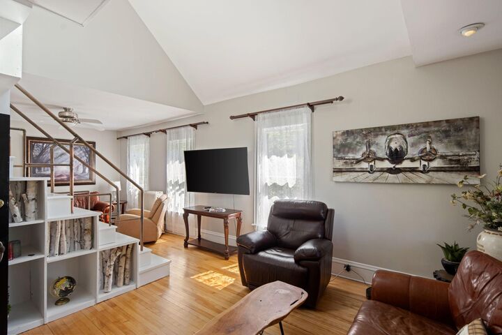 Property Photo:  2713 Garfield Avenue 2  MN 55408 