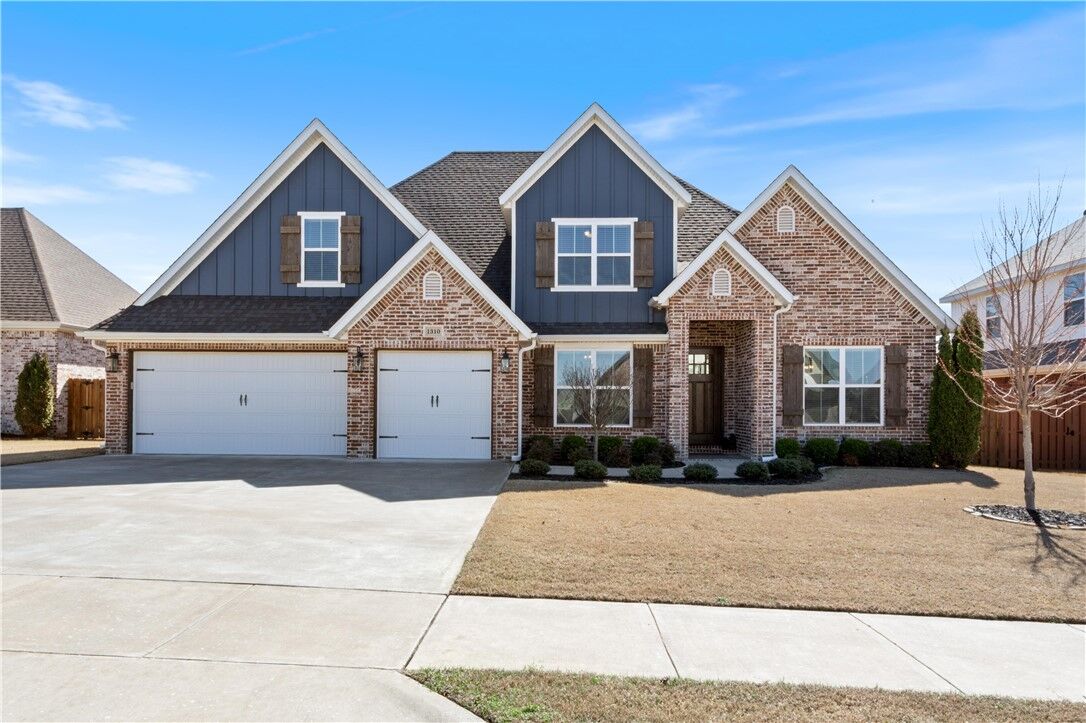 Property Photo:  1310 Elizabeth Loop  AR 72713 