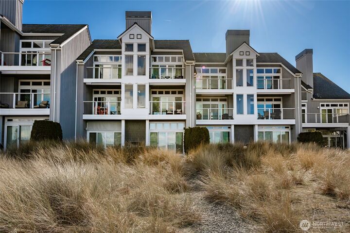 Property Photo:  9499  Semiahmoo Parkway B7c  WA 98230 